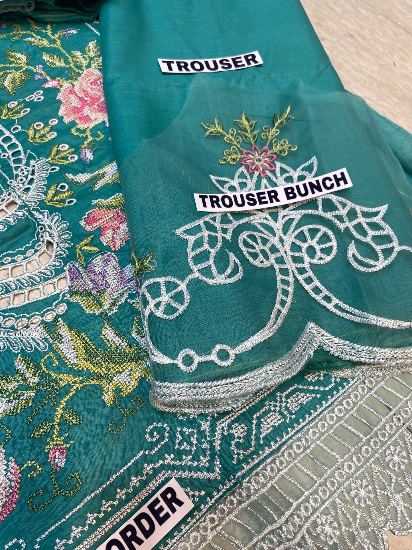 SOBIA NAZIR CHIKANKARI LAWN/COTTON NET PARTY WEAR 5279