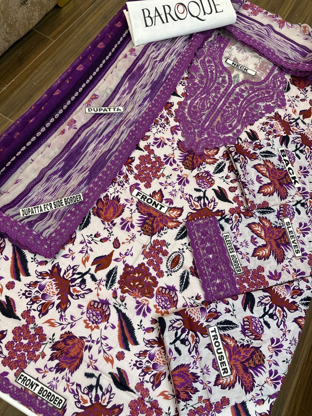 BAROQUE LAWN WEAR 5410