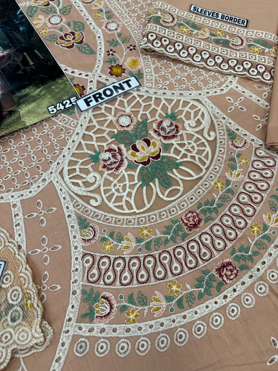 Shah Jahan Lawn/Khaddi Net Party Wear 5425