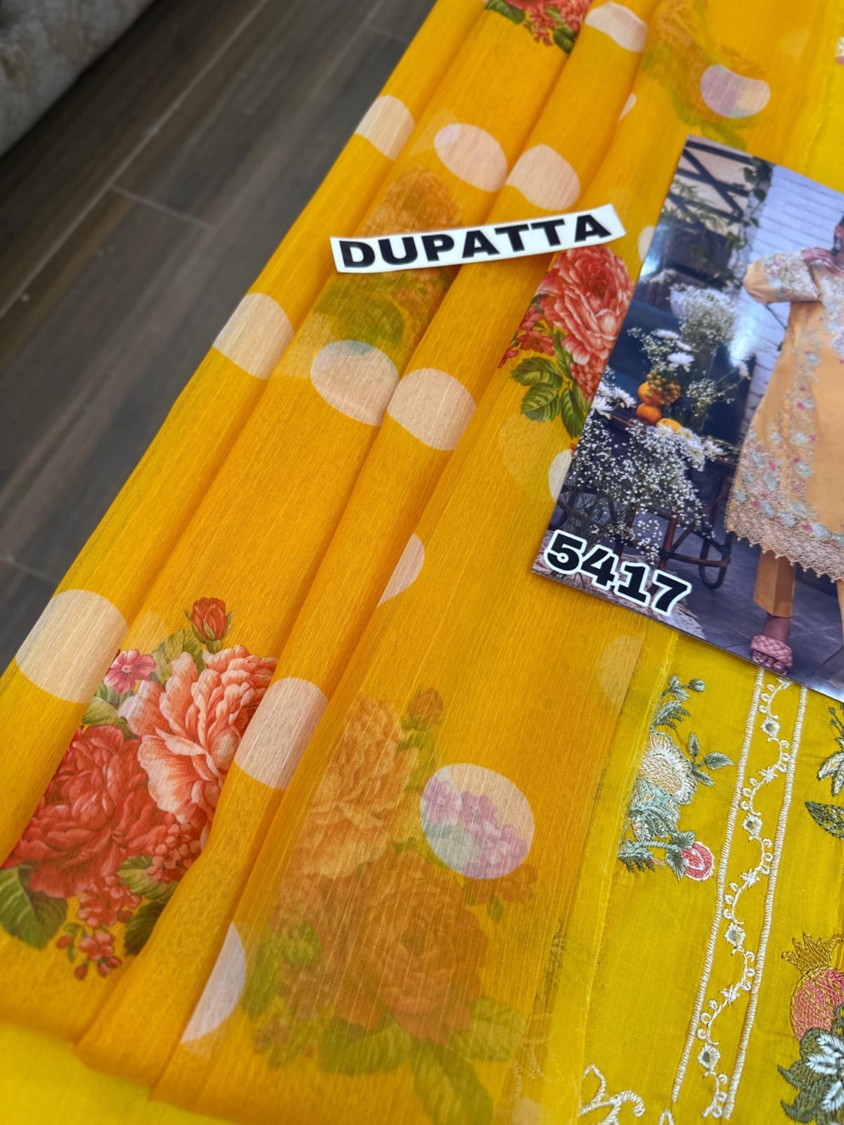 Maria B Lawn Wear 5417