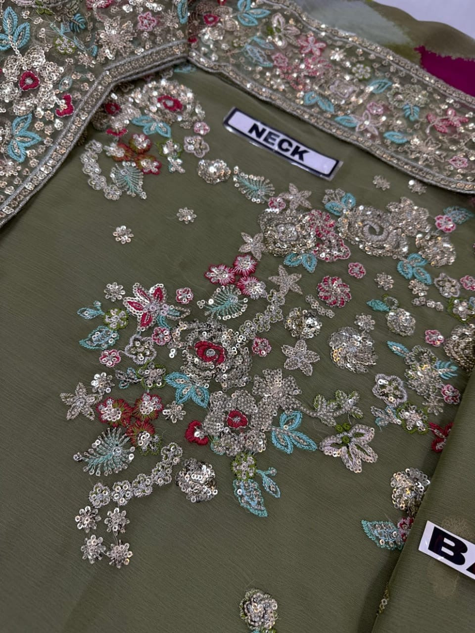 Farasha Chiffon Party Wear 5370