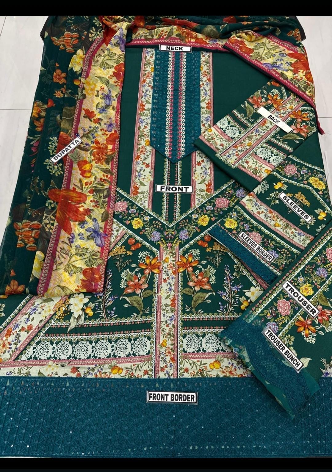 Maria B Lawn Wear 5395