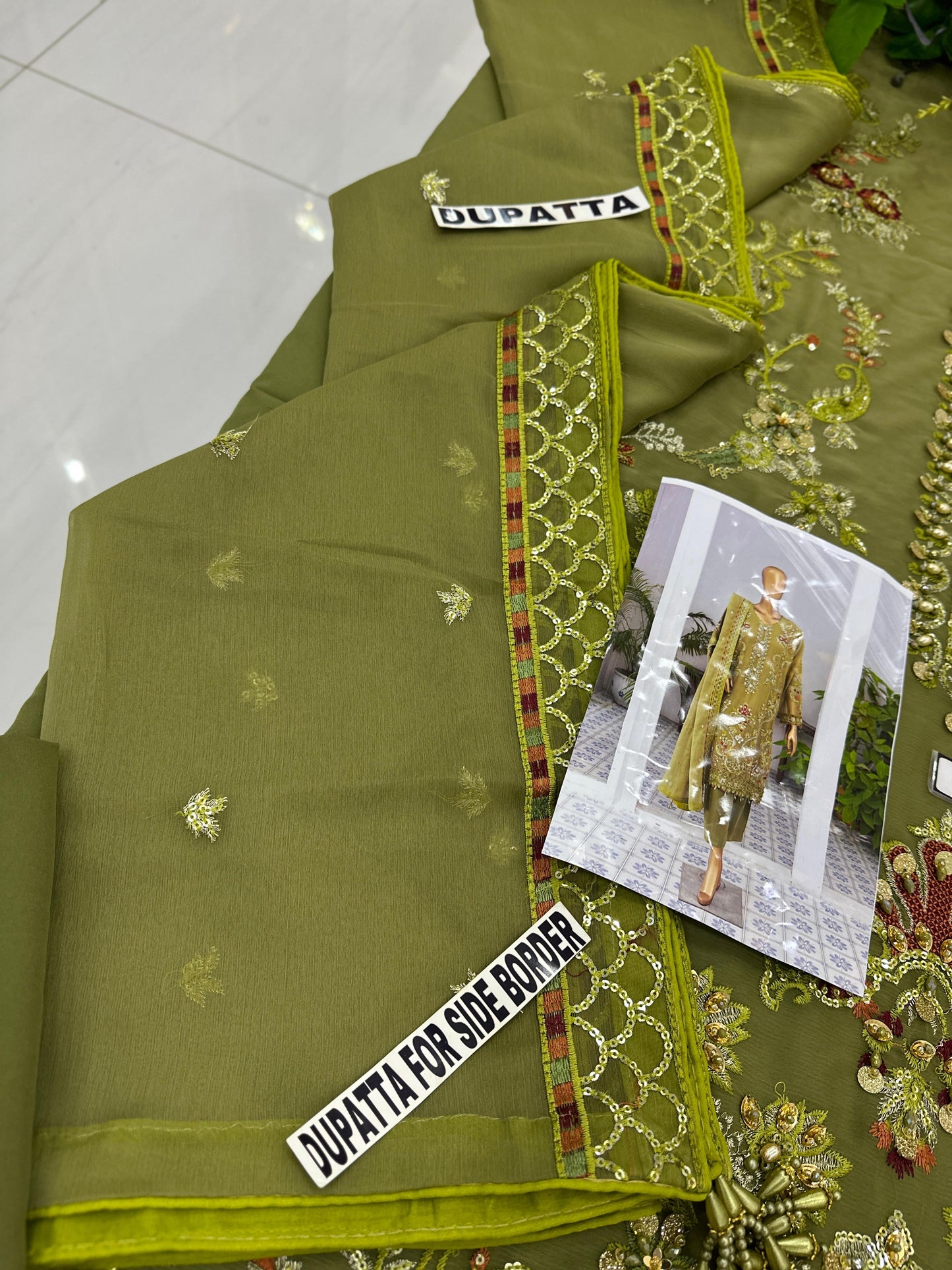 Husn-e-Suroshi Chiffon Party Wear SR-01