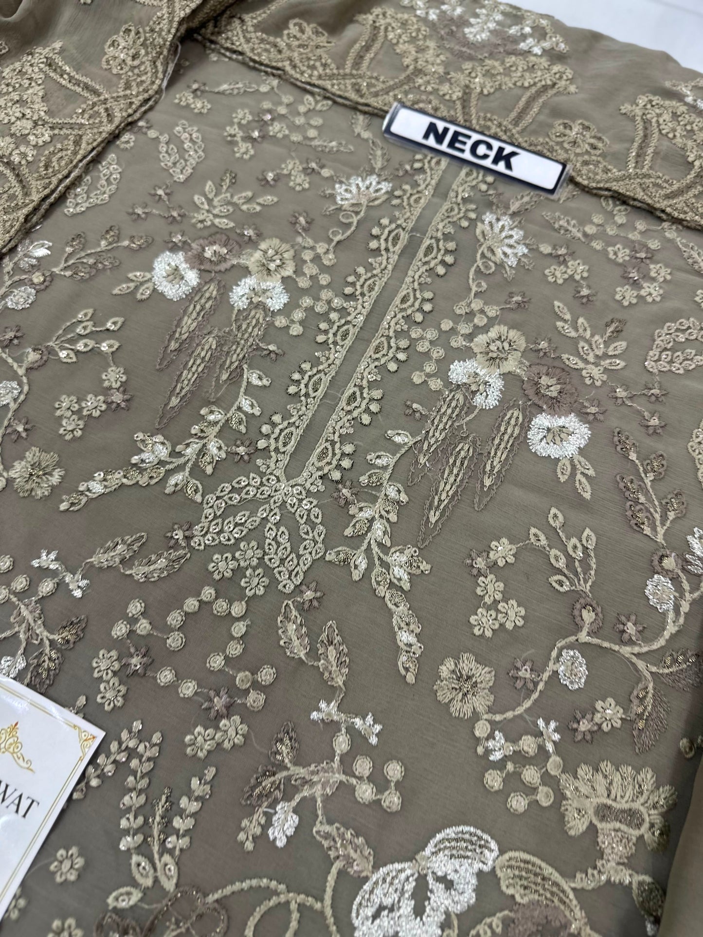 Lavish Chiffon Party Wear 5477