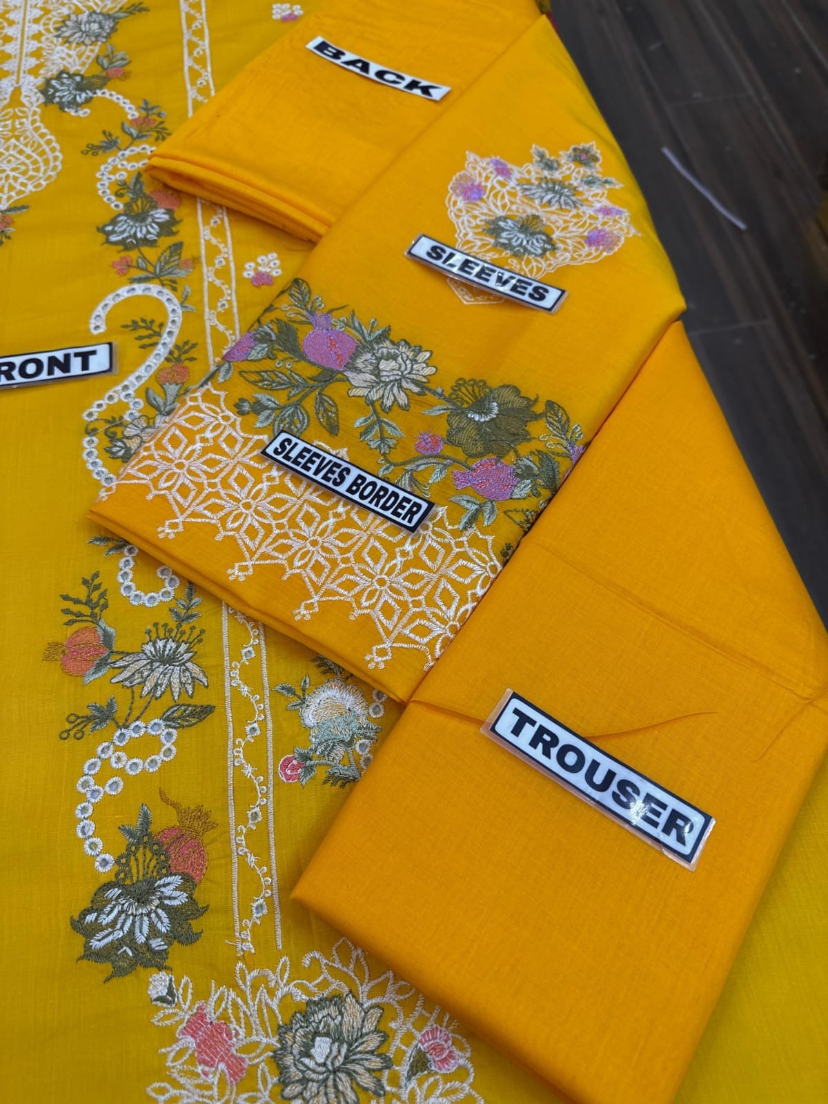 Maria B Lawn Wear 5417