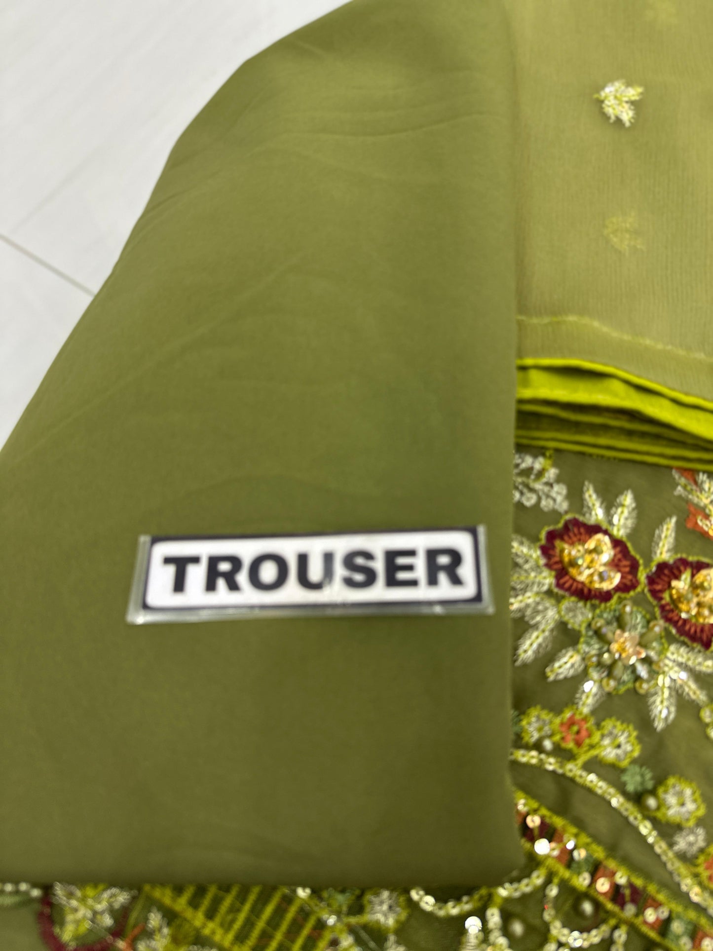 Husn-e-Suroshi Chiffon Party Wear SR-01